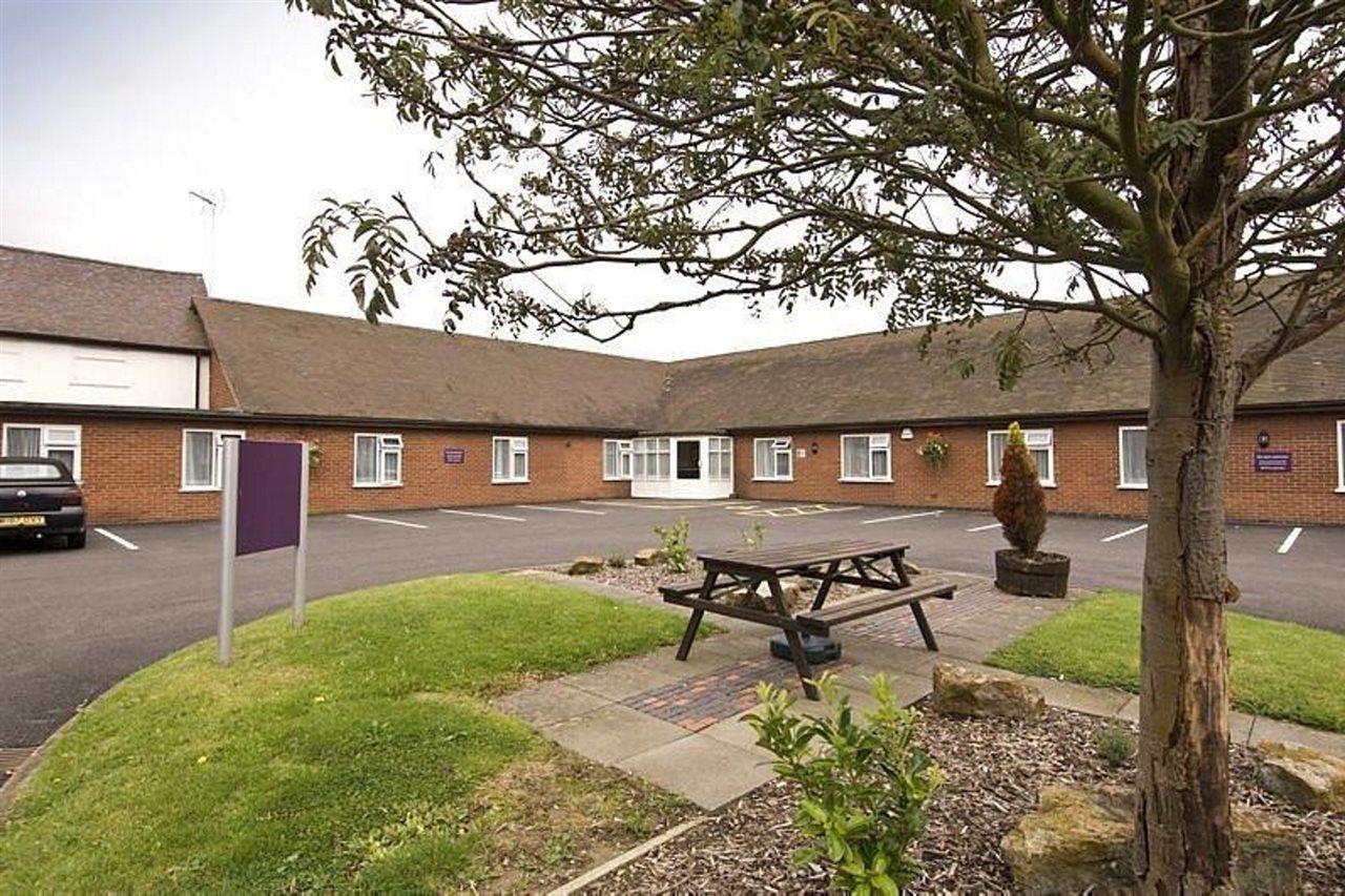 Premier Inn Coventry East Buitenkant foto